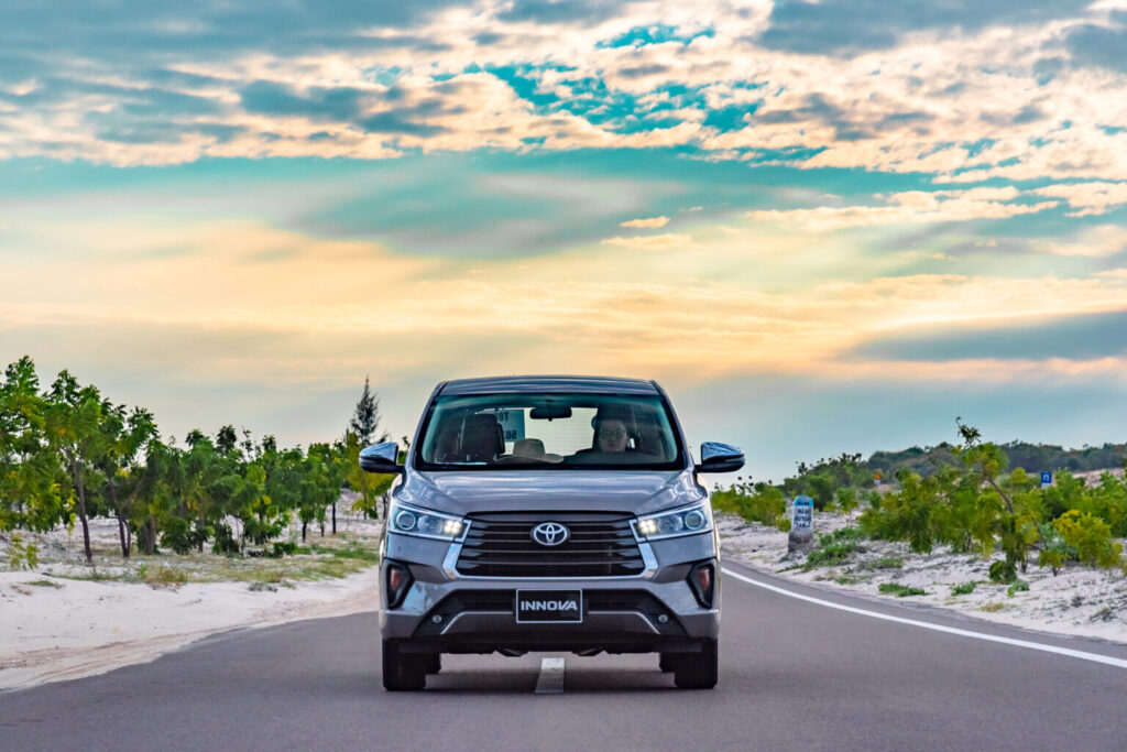 Tổng đài taxi Dương Minh Châu